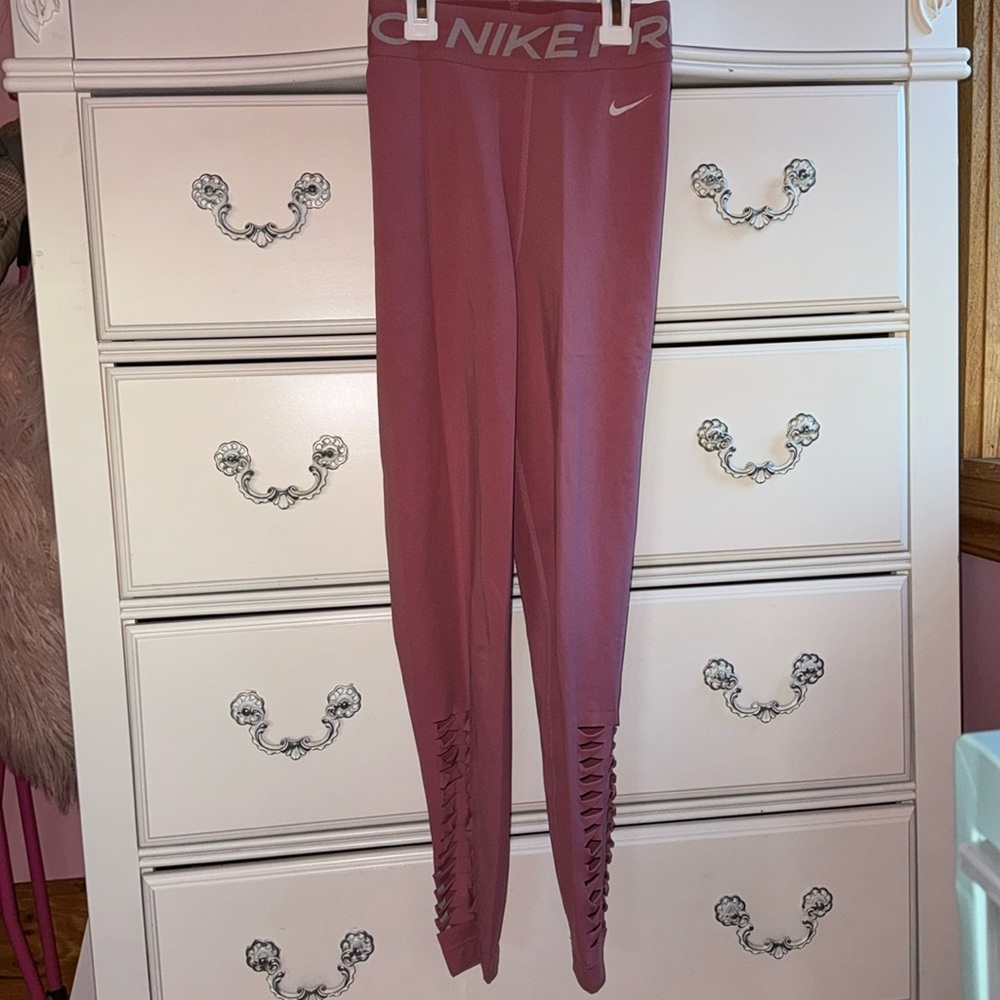 Nike Pro leggings